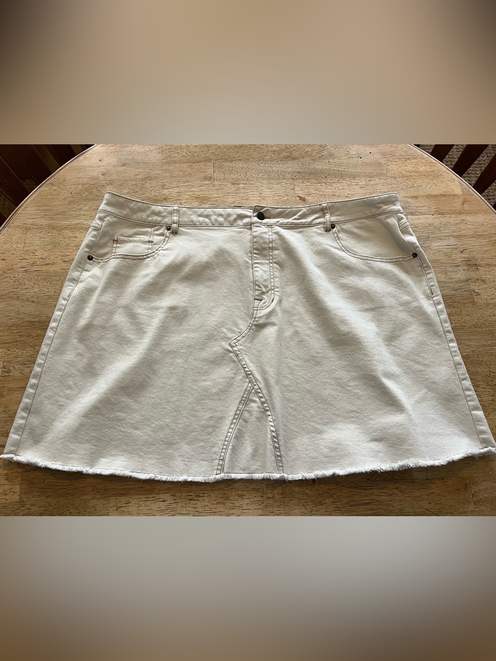 FRYE AND CO. Cream Denim Mini Skirt